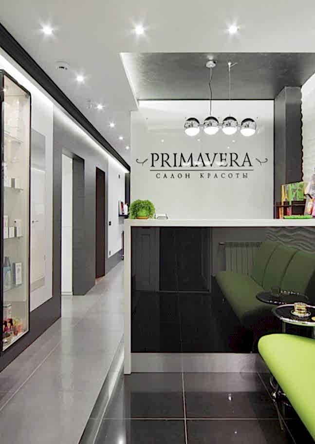 Холл салона красоты. После